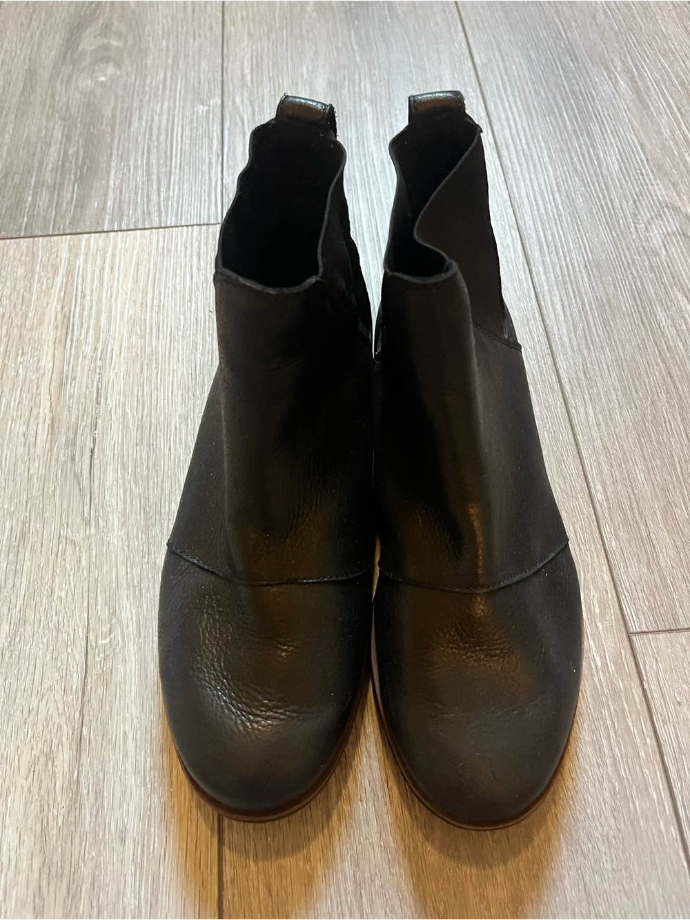 Sorel Women's Harlow Chelsea boots Black Size 6.5 - Picture 2 of 9
